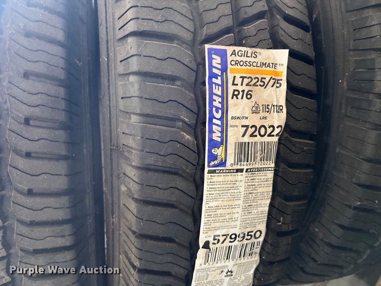 image for item LV9027 2015 Chevrolet  4500 ambulance