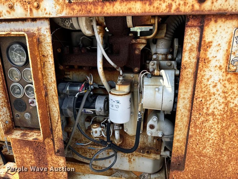 image for item MU9800 1990 Bandit 200+ wood chipper