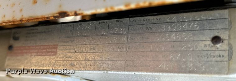 image for item MU9800 1990 Bandit 200+ wood chipper