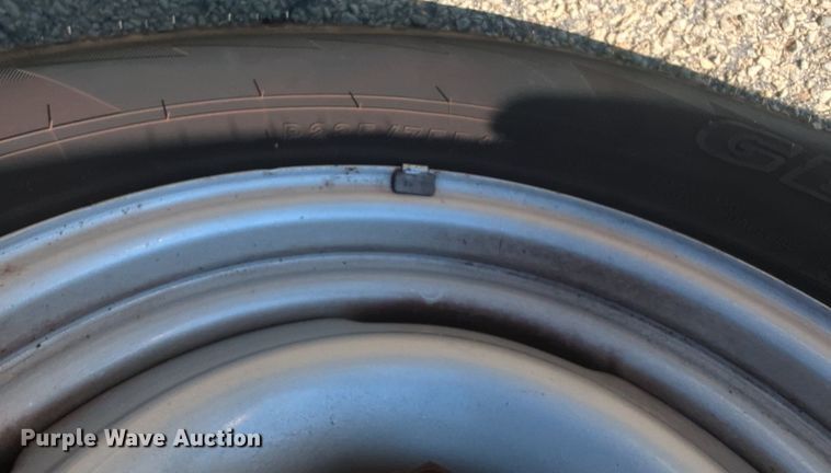 image for item NG9988 1993 Chevrolet  C1500 pickup truck