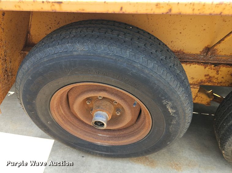 image for item NL9112 1997 Redi Haul equipment trailer