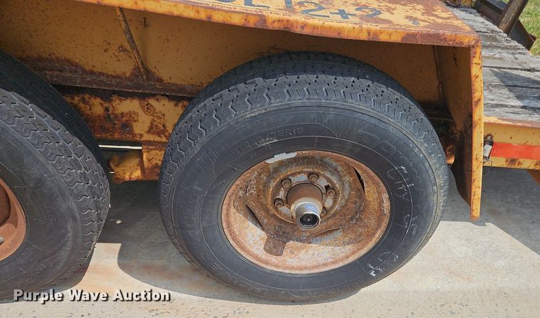 image for item NL9112 1997 Redi Haul equipment trailer