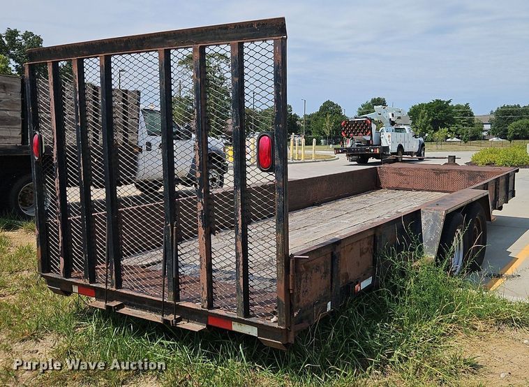 image for item NL9117 1988 Starlight 2235A equipment trailer