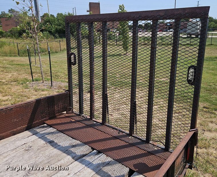 image for item NL9117 1988 Starlight 2235A equipment trailer