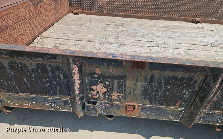 image for item NL9117 1988 Starlight 2235A equipment trailer