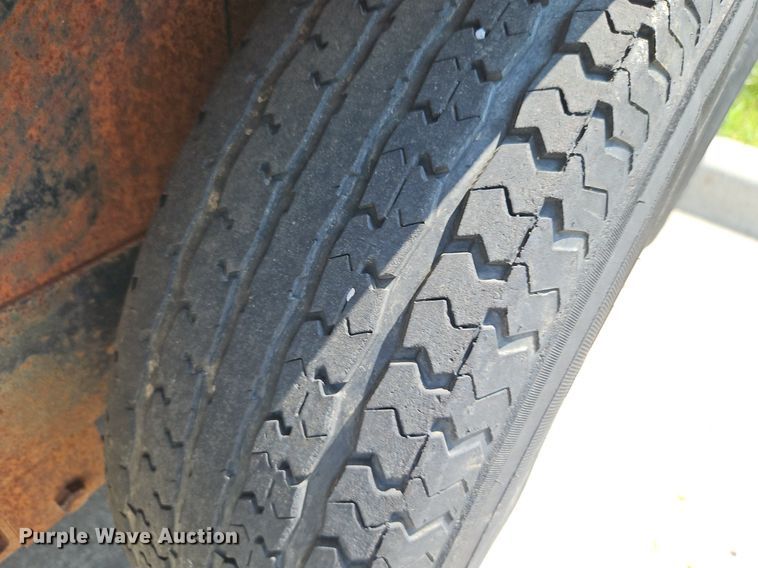 image for item NL9117 1988 Starlight 2235A equipment trailer