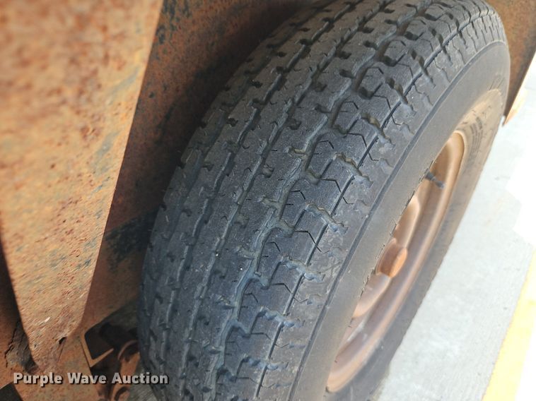 image for item NL9117 1988 Starlight 2235A equipment trailer