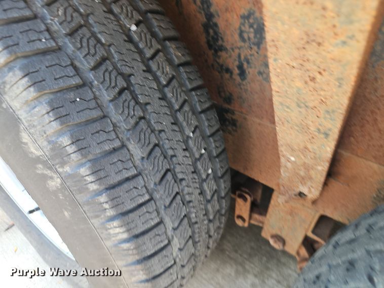 image for item NL9117 1988 Starlight 2235A equipment trailer