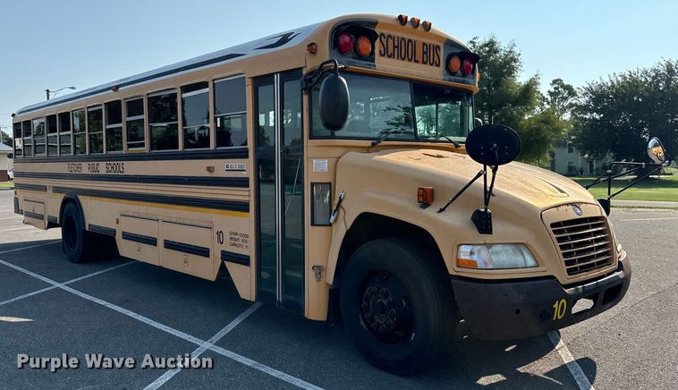 image for item NQ9690 2008 Blue Bird Vision school bus