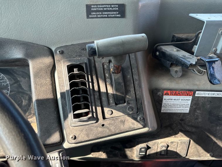 image for item NQ9690 2008 Blue Bird Vision school bus