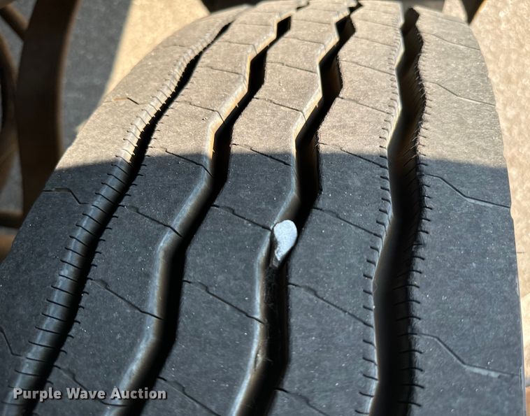 image for item NQ9690 2008 Blue Bird Vision school bus