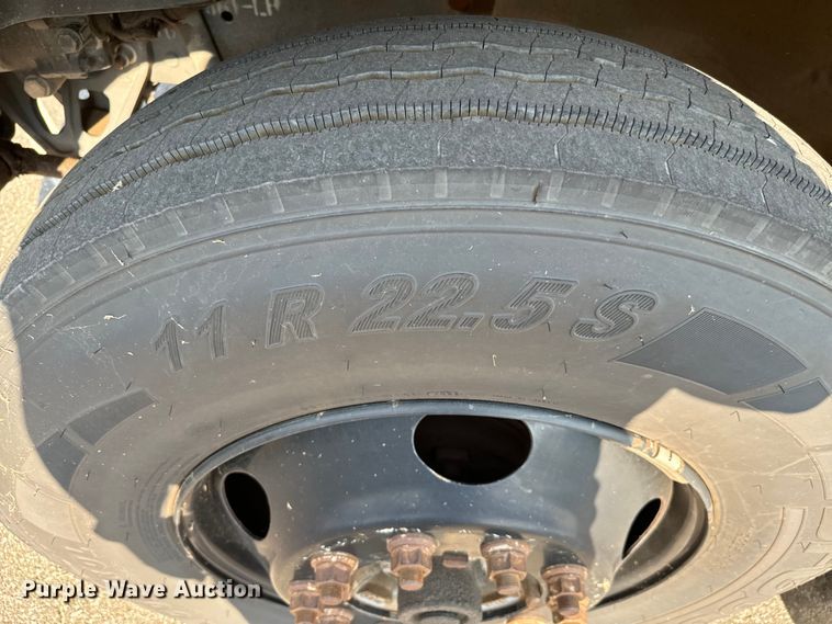 image for item NQ9690 2008 Blue Bird Vision school bus