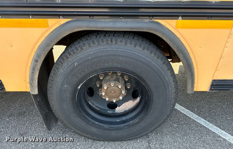 image for item NQ9690 2008 Blue Bird Vision school bus