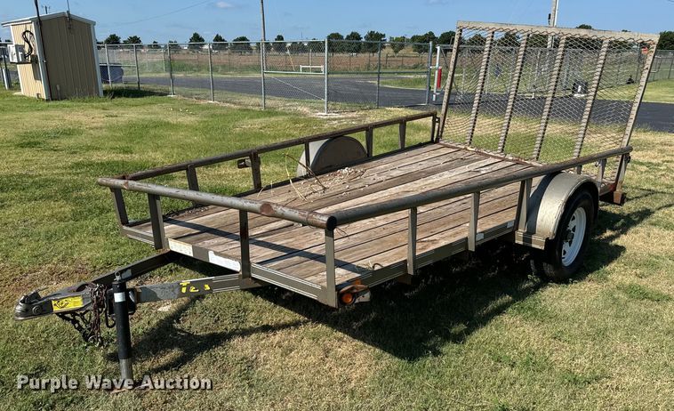 image for item NQ9701 2010 Big Tex utility trailer