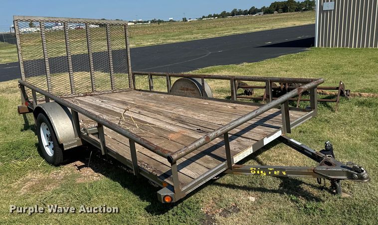 image for item NQ9701 2010 Big Tex utility trailer