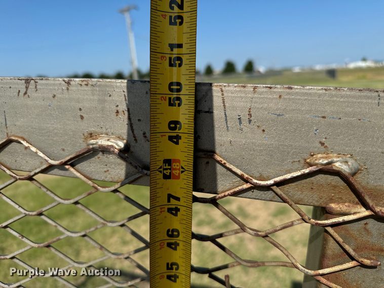 image for item NQ9701 2010 Big Tex utility trailer