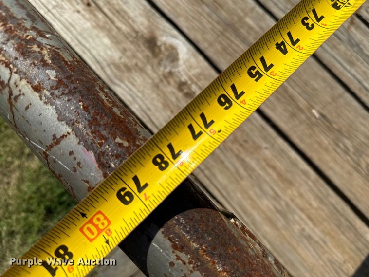 image for item NQ9701 2010 Big Tex utility trailer