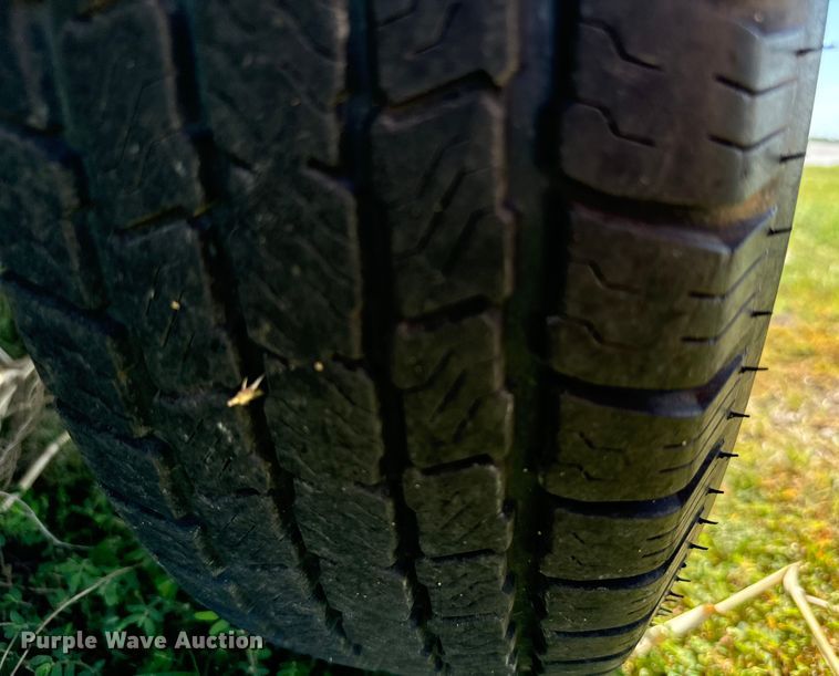 image for item NQ9701 2010 Big Tex utility trailer