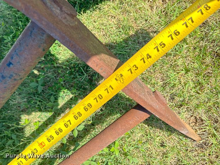 image for item NQ9702 Backhoe grapple