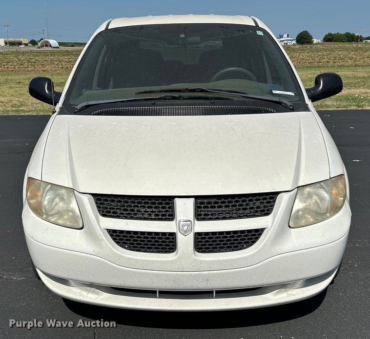 image for item NQ9704 2003 Dodge Caravan van