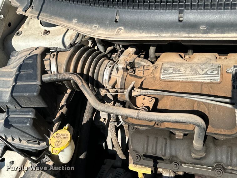 image for item NQ9704 2003 Dodge Caravan van