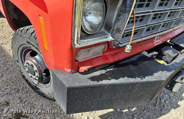 image for item NX9006 1978 Chevrolet 30 water truck