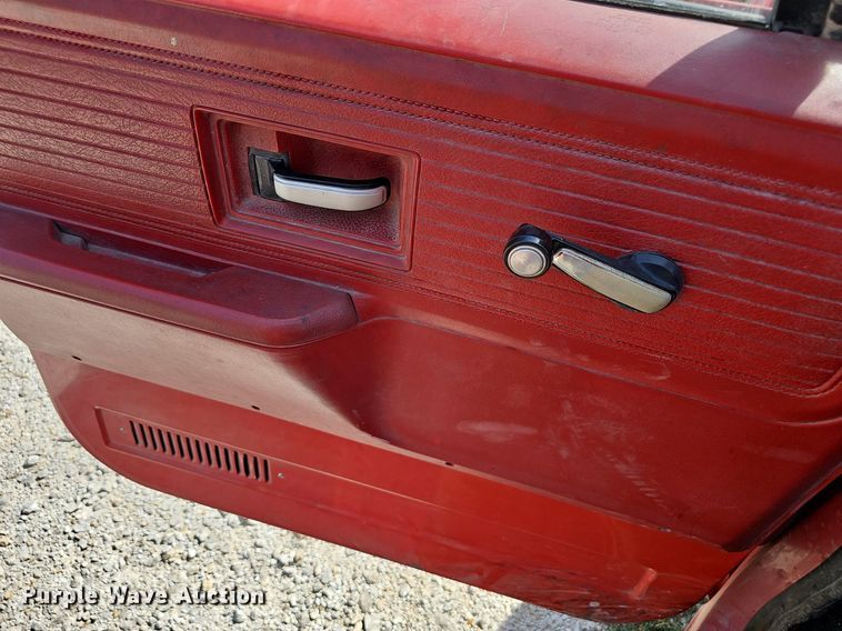 image for item NX9006 1978 Chevrolet 30 water truck