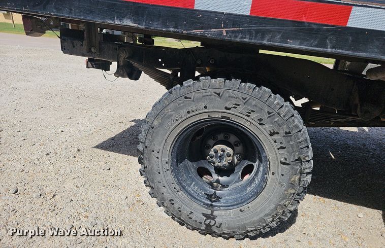 image for item NX9006 1978 Chevrolet 30 water truck