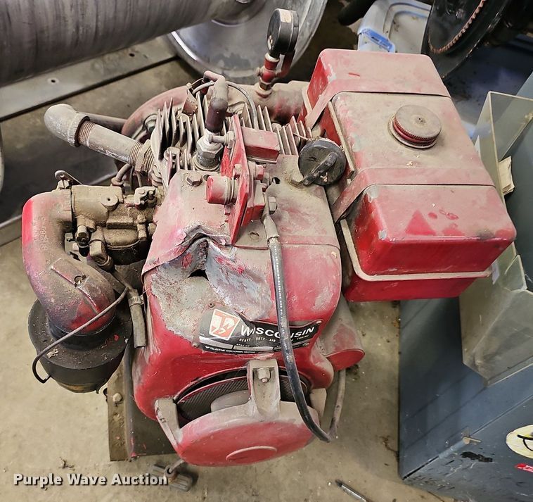 image for item NX9006 1978 Chevrolet 30 water truck