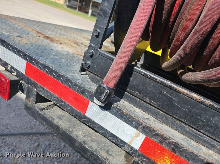 image for item NX9007 1986 Chevrolet 1 Ton flatbed truck