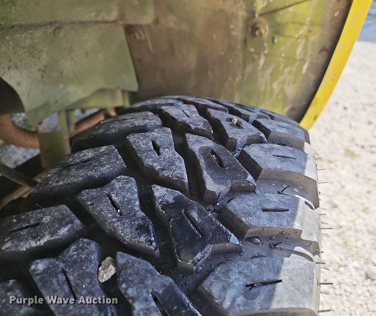 image for item NX9007 1986 Chevrolet 1 Ton flatbed truck