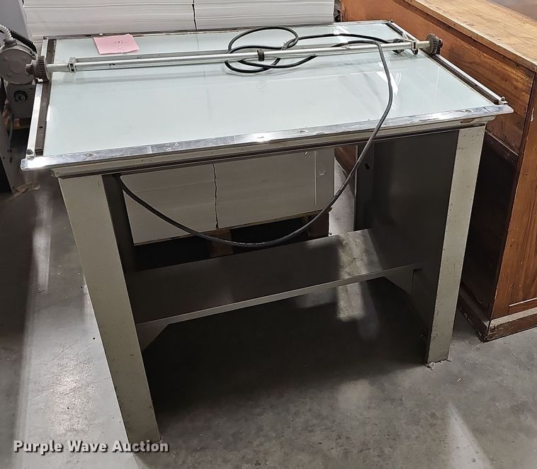 image for item NX9024 Light tables