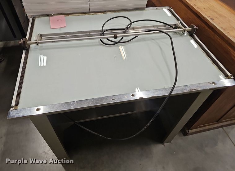 image for item NX9024 Light tables