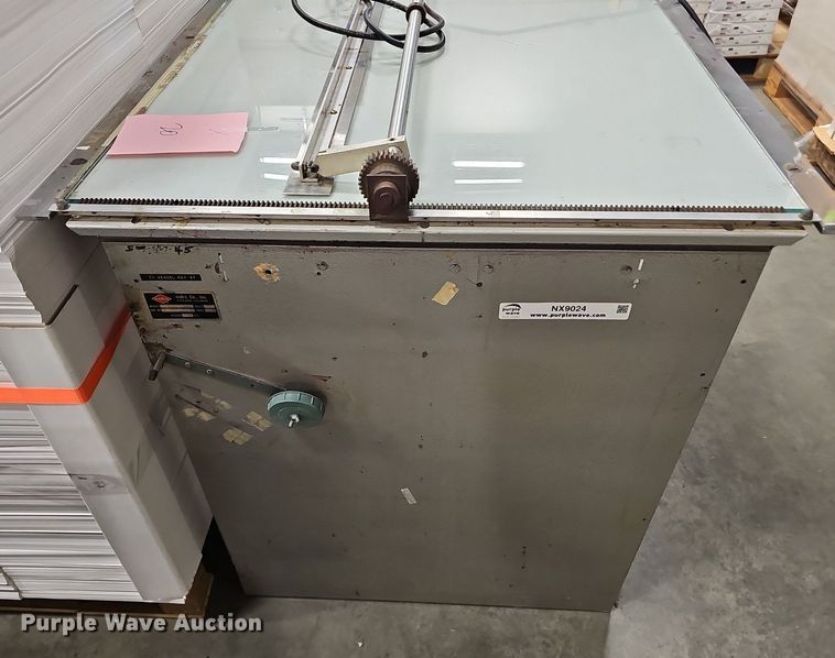 image for item NX9024 Light tables