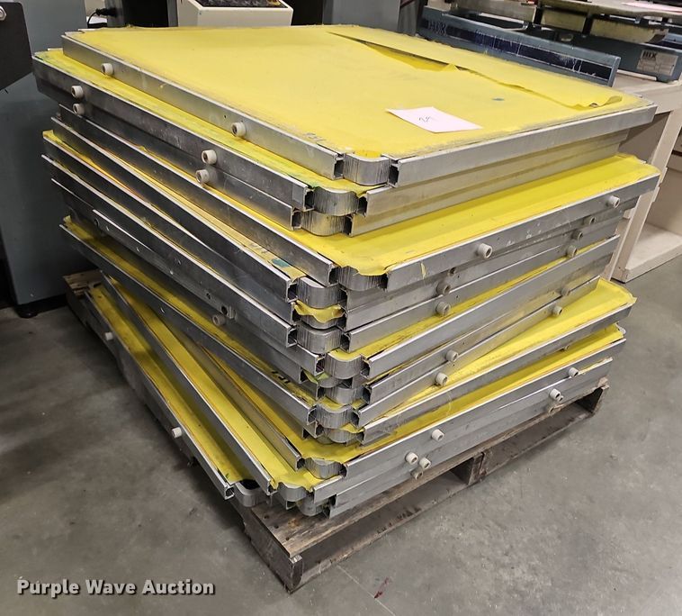 image for item NX9027 HIX presses