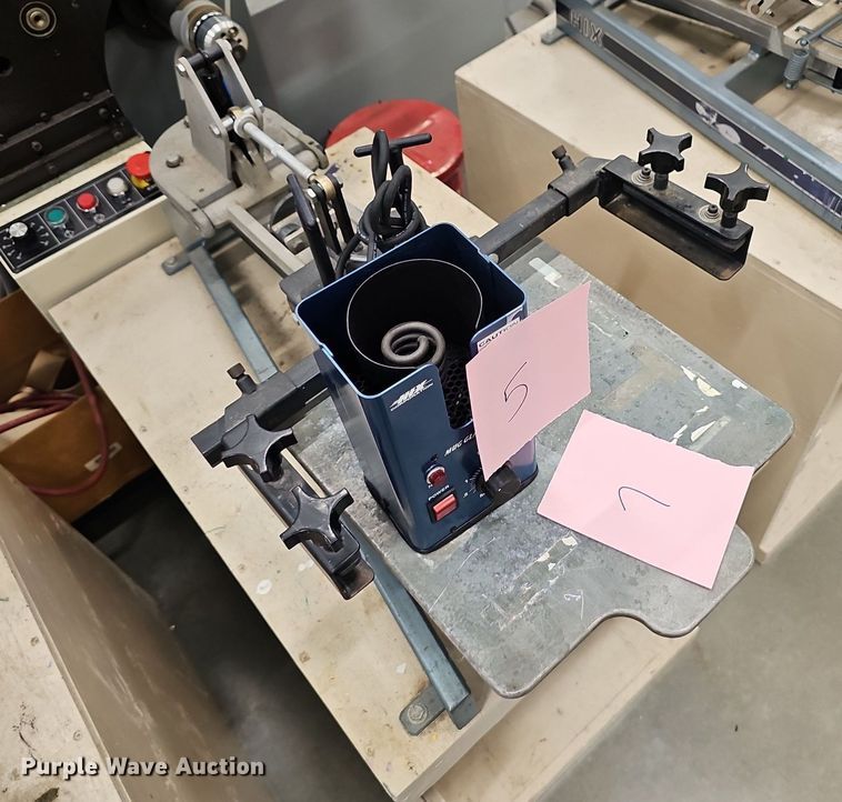 image for item NX9027 HIX presses