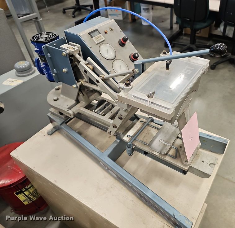 image for item NX9027 HIX presses