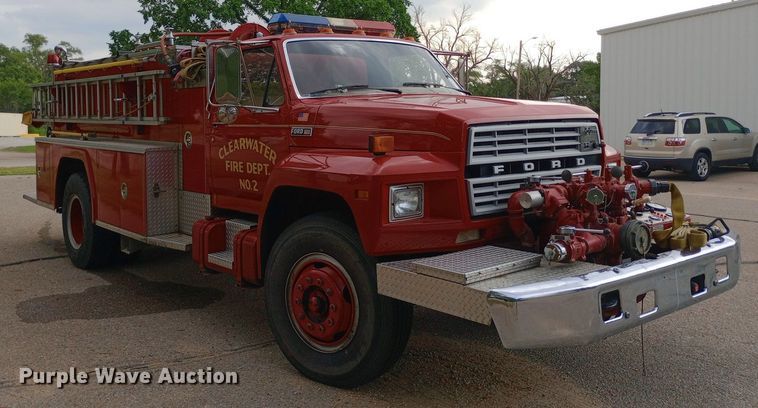 image for item NY9353 1984 Ford F700 pumper fire truck