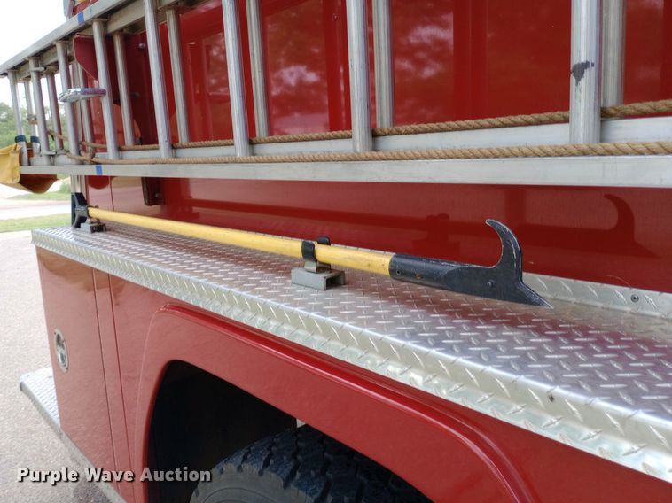 image for item NY9353 1984 Ford F700 pumper fire truck