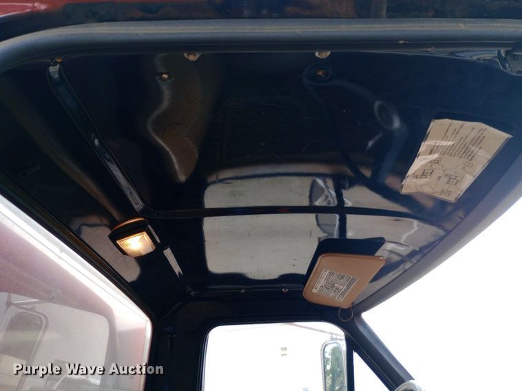 image for item NY9353 1984 Ford F700 pumper fire truck