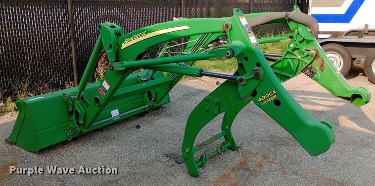 image for item NY9377 2011 John Deere 400CX loader