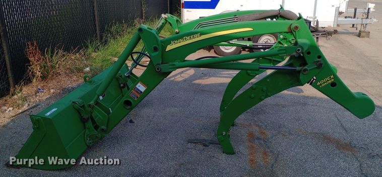 image for item NY9377 2011 John Deere 400CX loader