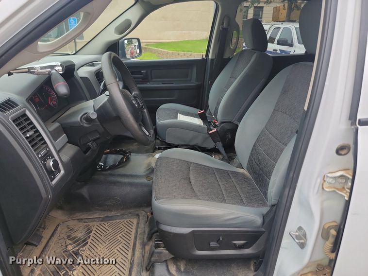 image for item OD9573 2018 Dodge Ram 1500 Crew Cab pickup truck