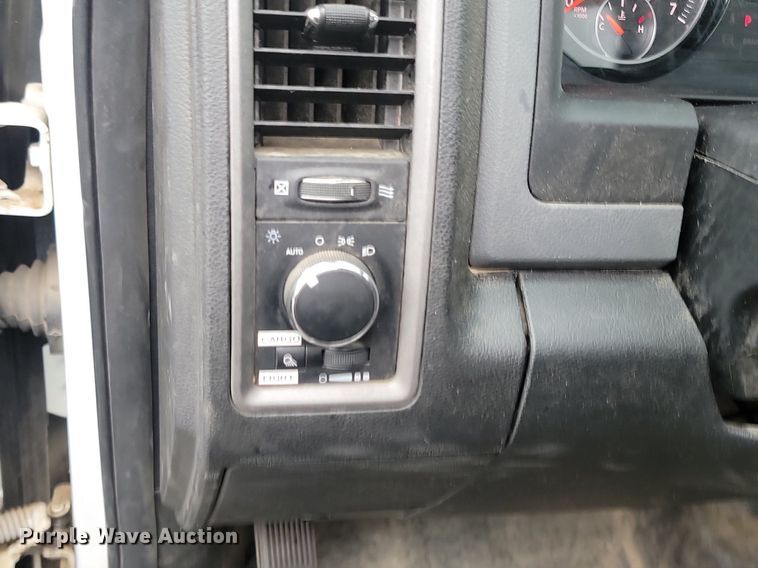 image for item OD9574 2018 Dodge Ram 1500 Crew Cab pickup truck