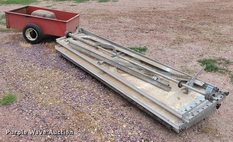 image for item OD9652 Garage door