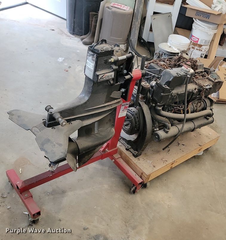 image for item OD9653 MerCruiser MCM470 engine