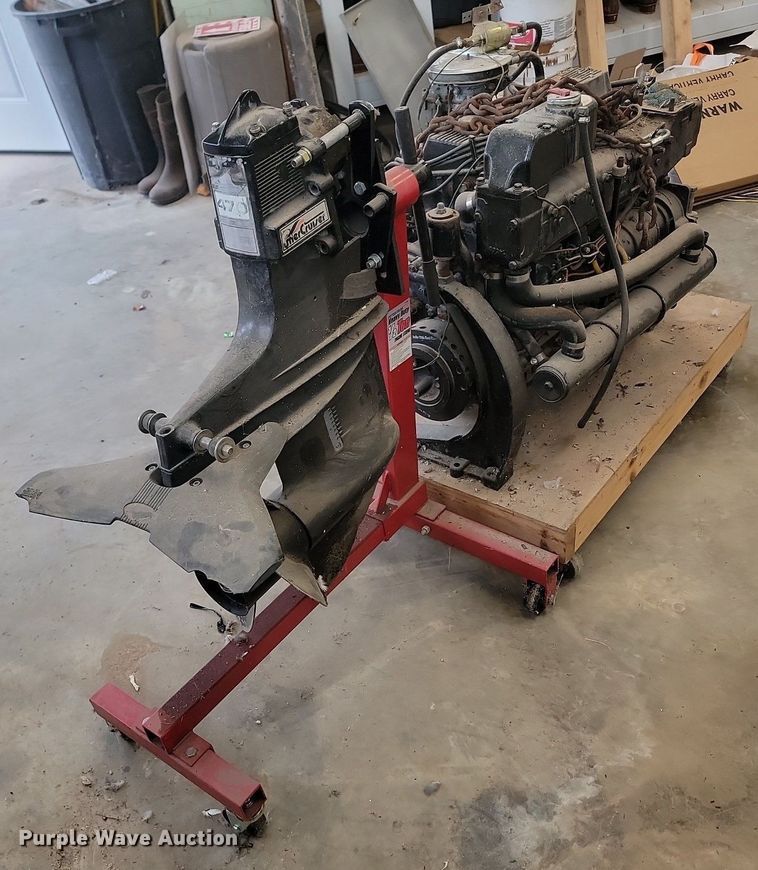 image for item OD9653 MerCruiser MCM470 engine