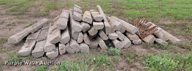 image for item OD9655 Approximately 40 cement parking blocks