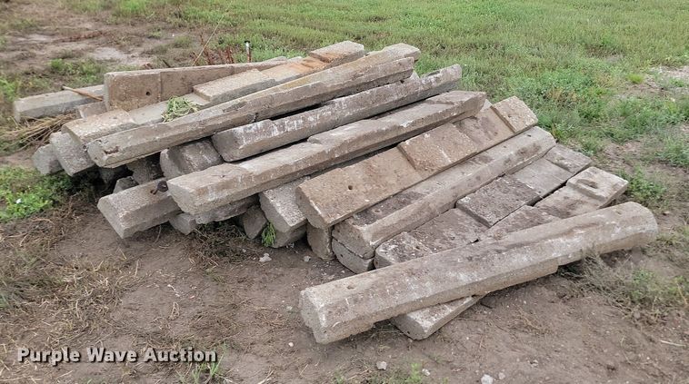 image for item OD9655 Approximately 40 cement parking blocks