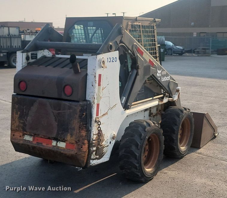 image for item OD9659 1992 Bobcat 7753 skid steer loader